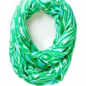 Lilly Pulitzer Riley Infinity Scarf Blue/Green NWT